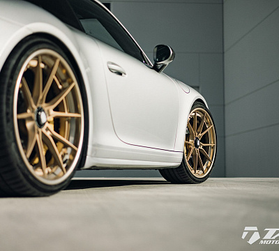 Фото дисков Anrky AN32 на Porsche 911 VII