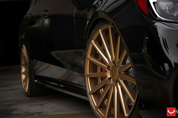 Фото дисков Vossen VFS-2 Сатиновое темное золото на Mercedes-Benz E-Class (W212, S212, C207)