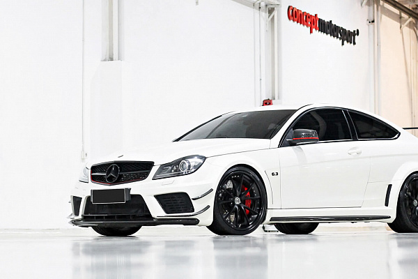 Фото дисков HRE S204 Черный сатин на Mercedes-Benz C-Class (W204)