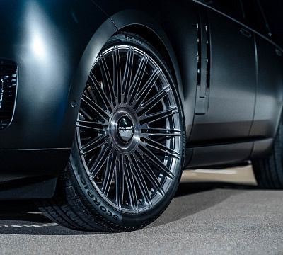 Фото дисков Vossen S17-14 на Land Rover Range Rover V