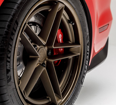 Фото дисков HRE G-Code на Ford Mustang VI