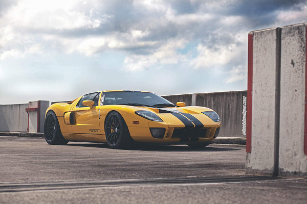 Фото дисков HRE S101 Черный сатин на Ford GT I