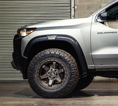 Фото дисков 4PLAY 4PS63 на Chevrolet Colorado