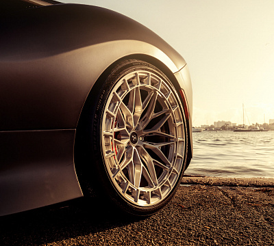 Фото дисков Vossen LC3-02 на Ferrari F8