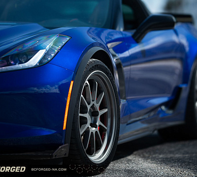 Фото дисков BC Forged TD01 на Chevrolet Corvette C7