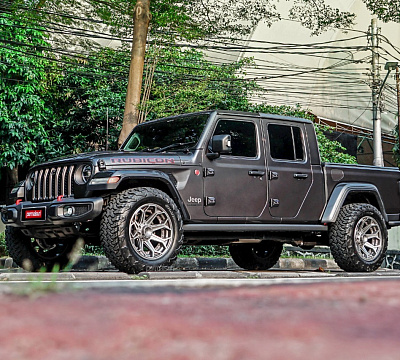 Фото дисков 4PLAY 4P80R на Jeep Gladiator II (JT)