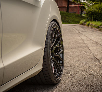 Фото дисков Vossen HF-2 на Mercedes-Benz CLS (C218)