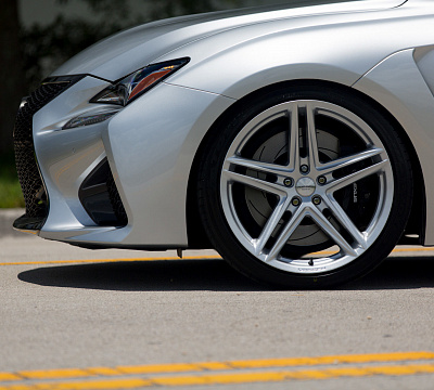 Фото дисков Vossen VFS-5 на Lexus RC