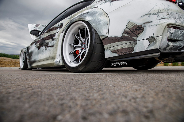 Фото дисков Strasse Wheels SM5R Deep Concave FS Другой цвет на BMW 4/M4 (F32/F82)