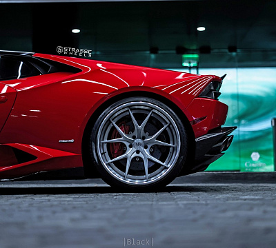 Фото дисков Strasse Wheels SM5R Deep Concave FS на Lamborghini Huracan