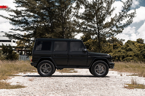 Фото дисков Anrky RS5 Глянцевый темный лак на Mercedes-Benz G-Class II