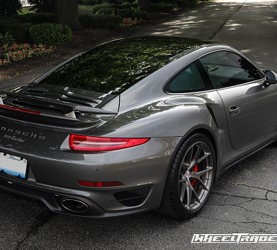 Фото дисков HRE P101 на Porsche 911 VII