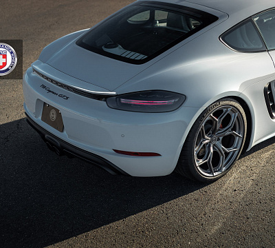 Фото дисков HRE P111SC на Porsche Cayman II