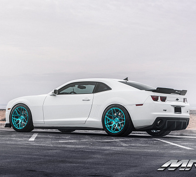 Фото дисков MRR FS01 на Chevrolet Camaro V