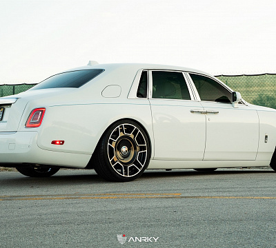 Фото дисков Anrky RF-277 на Rolls-Royce Phantom