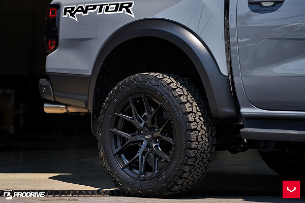 Фото дисков Vossen HF6-4 Черный сатин на Ford Ranger T6.2