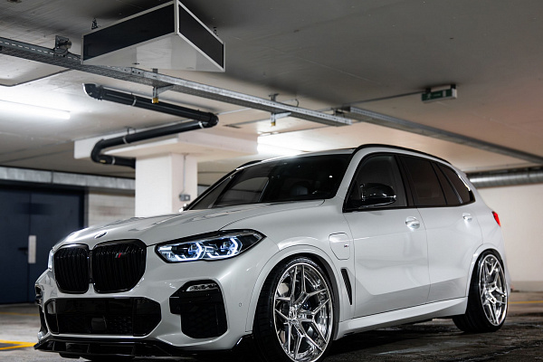 Фото дисков ST Wheels ST21.2 Черный глянец на BMW X5/X5 M (G05/G18/F95)