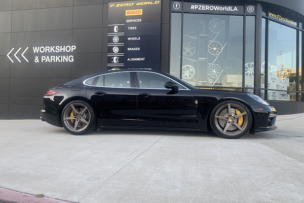 Porsche Panamera Turbo