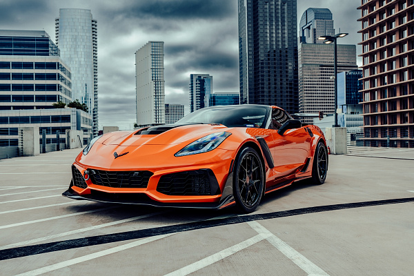 Фото дисков Strasse Wheels SM5R Deep Concave FS Другой цвет на Chevrolet Corvette C7