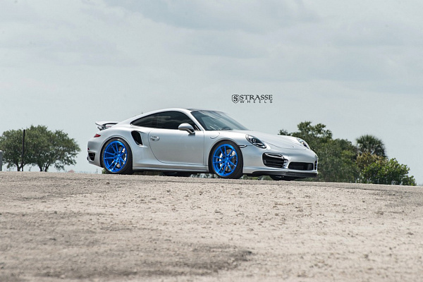 Фото дисков Strasse Wheels SV1 Deep Concave Monoblock Другой цвет на Porsche 911 VII