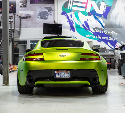 Фото дисков Vossen HF-1 на Aston Martin Vantage 3