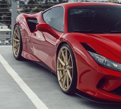 Фото дисков Vossen EVO-2 на Ferrari F8