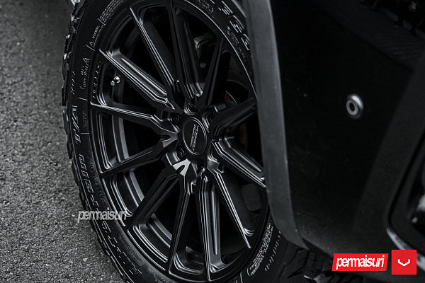 Фото дисков Vossen HF6-1 Черный сатин на Toyota Fortuner II
