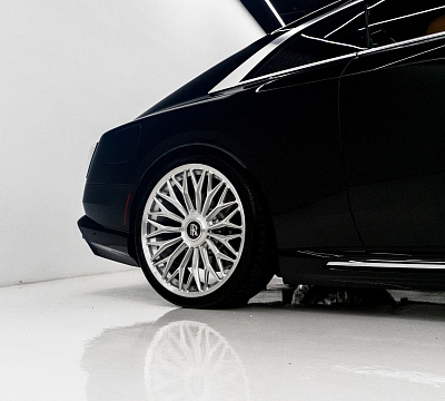 Фото дисков 1886 Wheels G015 на Rolls-Royce Spectre