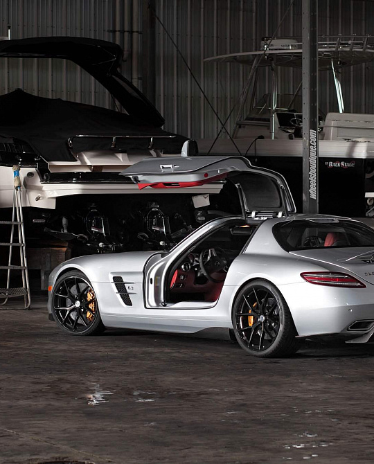Фото дисков P101 Черный глянец на Mercedes-Benz SLS AMG