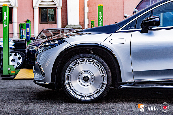 Фото дисков Vossen S21-13 Глянцевый лак на Mercedes-Benz EQS