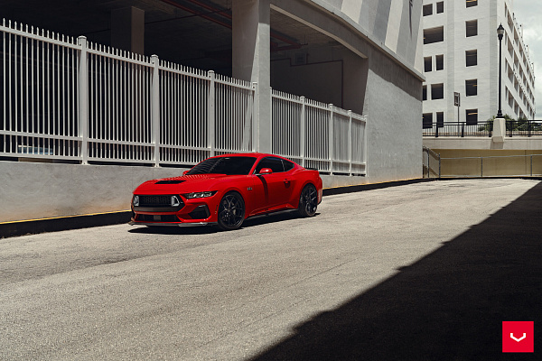 Фото дисков Vossen HF-5 Черный сатин на Ford Mustang VII
