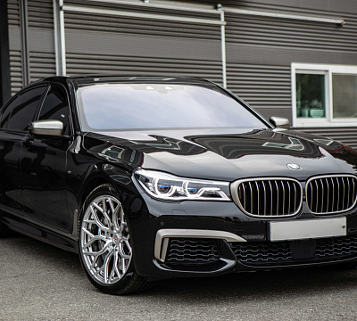 Фото дисков Vossen S17-01 на BMW 7 (G11/G12)