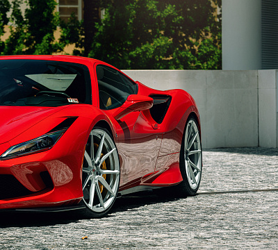 Фото дисков Vossen EVO-2 на Ferrari F8