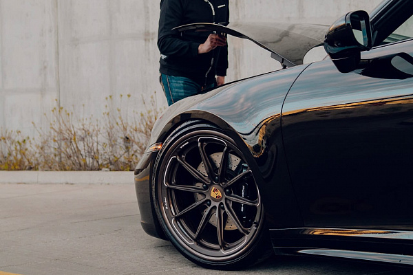 Фото дисков Brixton Forged R11-RS Сатиновая темная бронза на Porsche 911 VIII