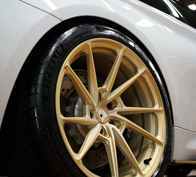 Фото дисков Anrky AN13 на BMW 4/M4 (F32/F82)