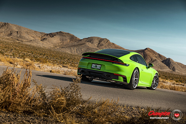 Фото дисков Vossen RS92 Полированный лак на Porsche 911 VIII
