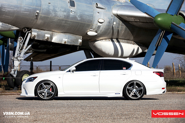 Фото дисков Vossen CV5 Алмазная проточка на Lexus GS IV