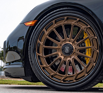 Фото дисков Strasse Wheels SV15FF Deep Concave FS на Porsche 911 VII