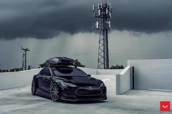Фото дисков Vossen HF-3 Алмазная проточка на Tesla Model S