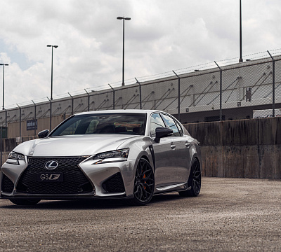 Фото дисков Vossen HF-2 на Lexus GS IV