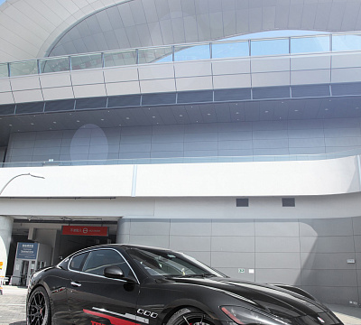 Фото дисков Strasse Wheels SM5R Deep Concave Monoblock на Maserati GranTurismo I