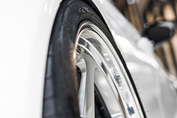 Фото дисков HRE 305 Глянцевый лак на BMW 3/M3 (G2x/G80)