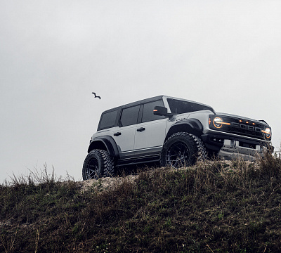 Фото дисков Vossen HFX-1 (6-Lug) на Ford Bronco