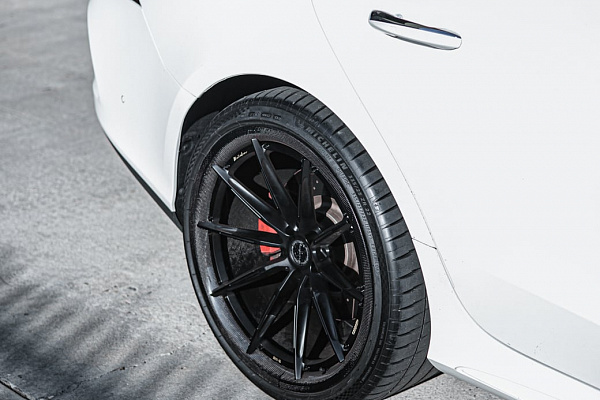 Фото дисков Brixton Forged R11-R Черный сатин на Mercedes-Benz AMG GT I
