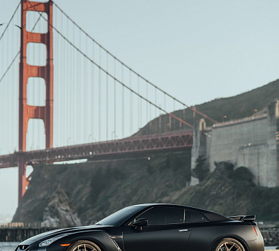 Фото дисков Brixton Forged CM5-R на Nissan GT-R