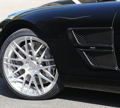 Фото дисков BRABUS Monoblock F (Platinum Edition) на Mercedes-Benz SLS AMG