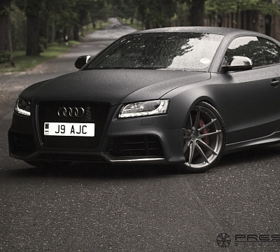 Фото дисков HRE P104 на Audi A/S/RS 5 (8T)