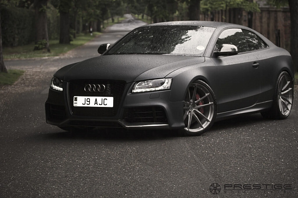 Фото дисков HRE P104 Глянцевый тонированный лак на Audi A/S/RS 5 (8T)
