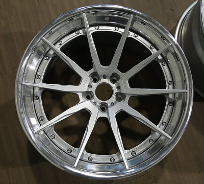 ADV.1 ADV10 Track Spec CS