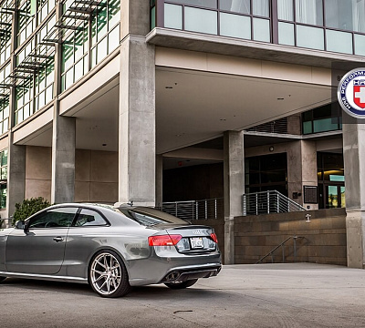Фото дисков HRE P101 на Audi A/S/RS 5 (8T)
